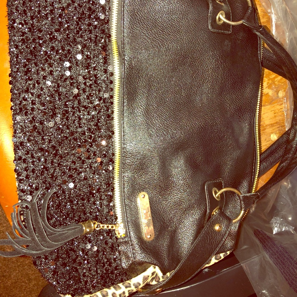 ✨SPARKLY✨Black Sequined Leopard Maomao Bag🖤